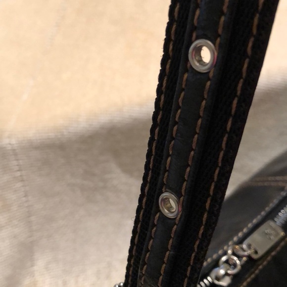 Handbag - Picture 2 of 5